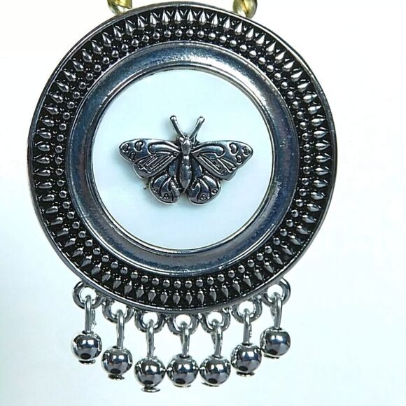 Lia Sophia "SOUVENIR" Fringed Pendant/Slide M-O-P, NWT Chain Is Not Included - Picture 4 of 6